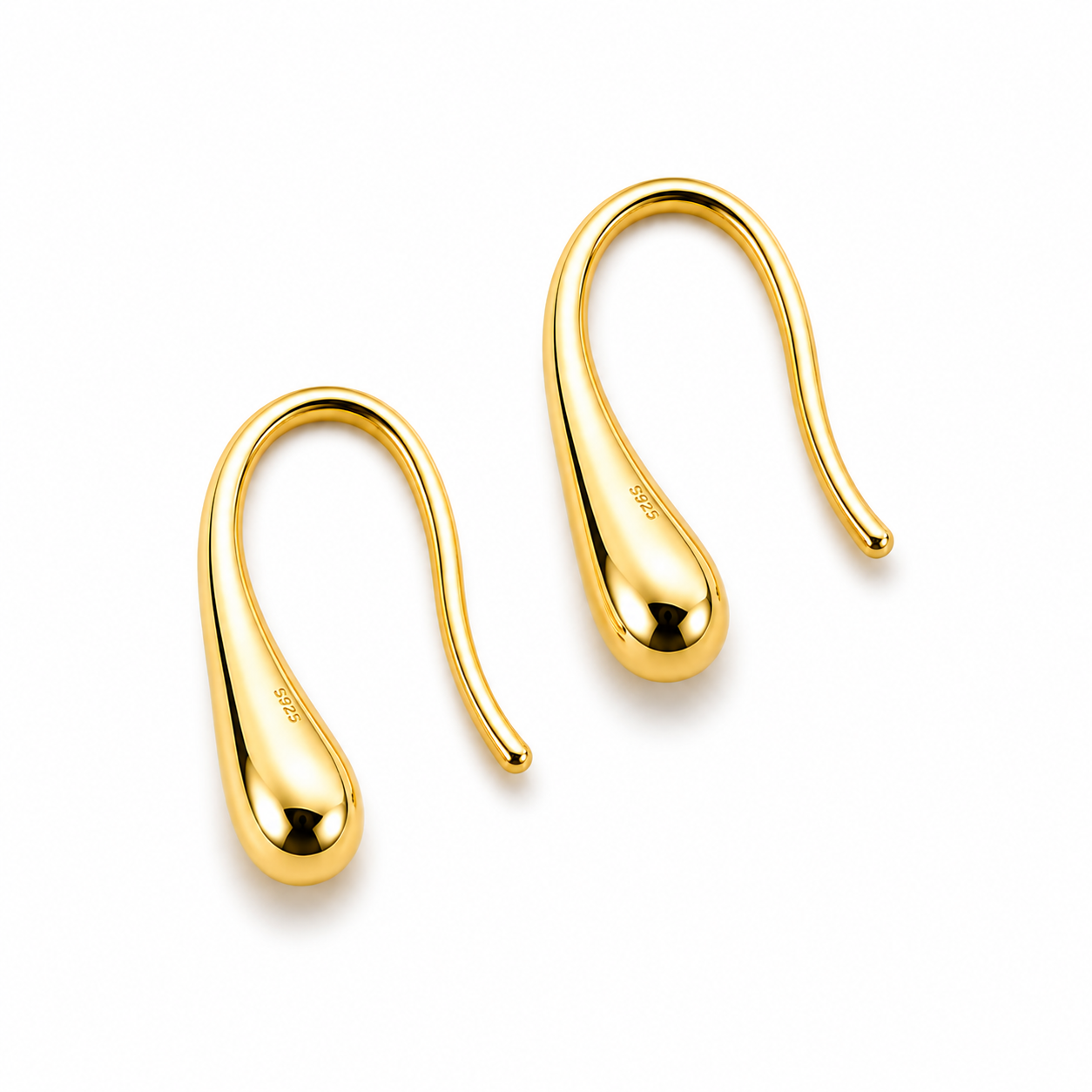 Close-Up Gold Vermeil Teardrop Hook Earrings – Polished Finish, Hypoallergenic S925