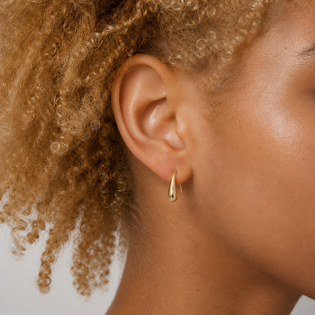 Gold Vermeil Teardrop Drop Earrings Worn on Ears – Minimalist Luxury Jewelry