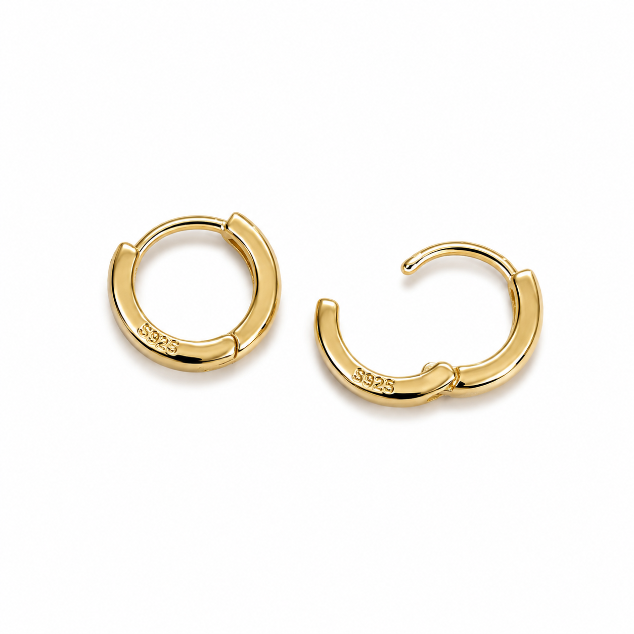 Side View 8MM Gold Vermeil Huggie Hoop Earrings – Minimalist Fine Jewelry