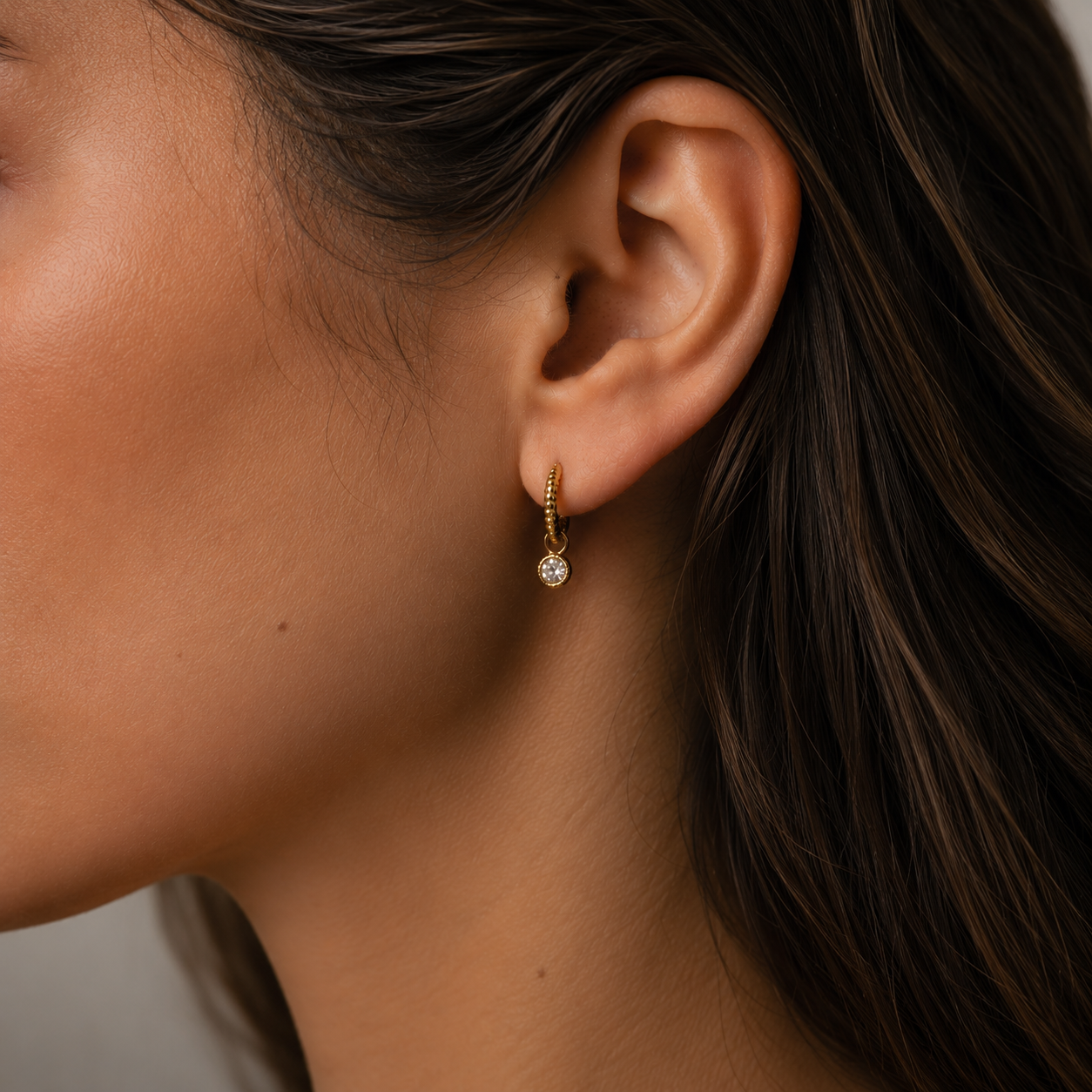 Elegant Earrings with 1 Carrat Lab Grown Mossanite